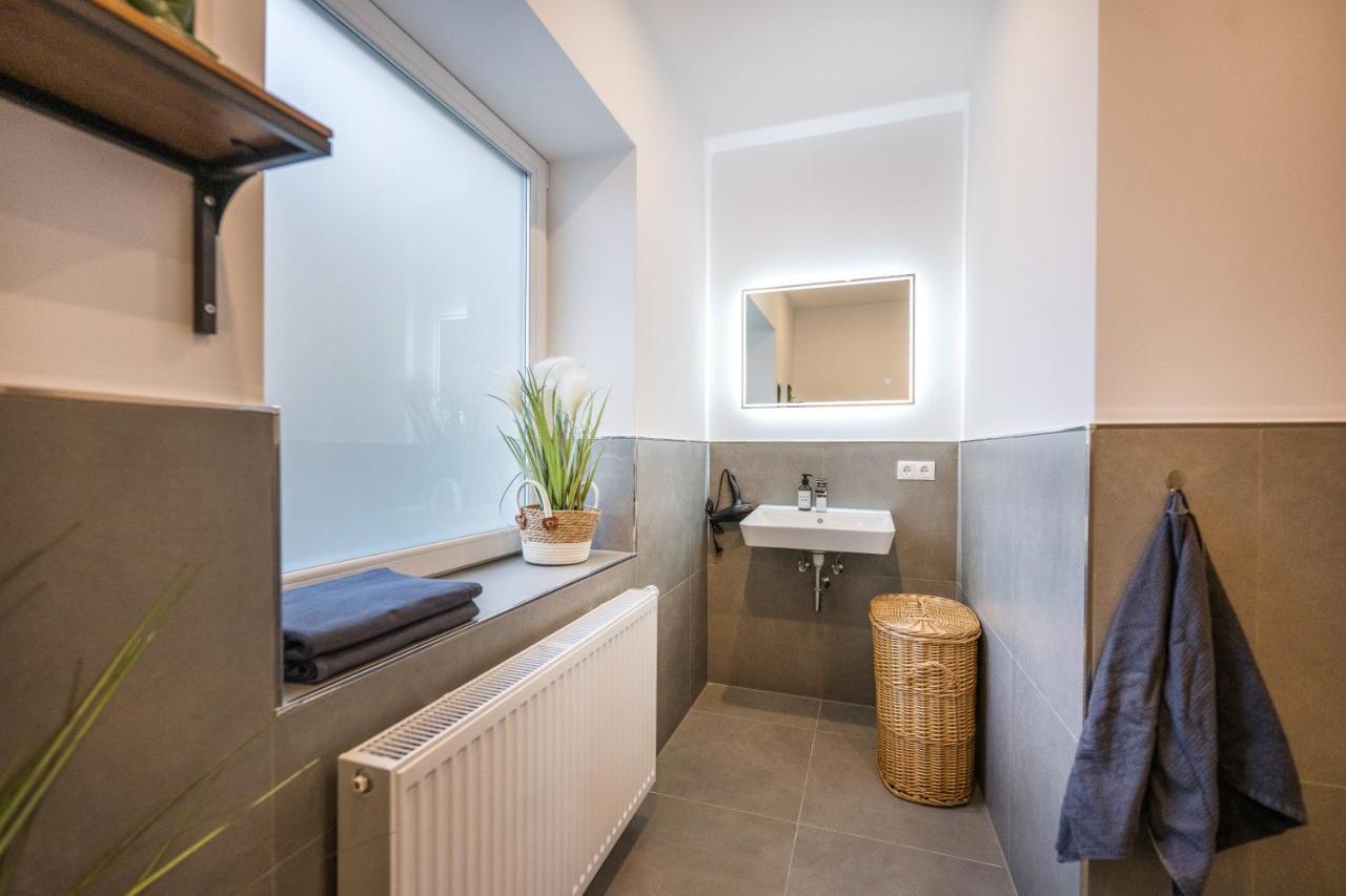 120Qm, Cozy Apartment, Sehr Zentral Am Hbf, 3Sz Koblenz  Ngoại thất bức ảnh